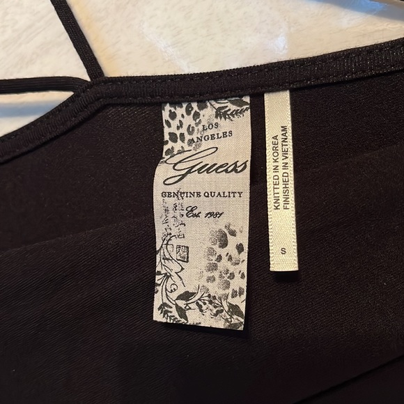 💖 3/$15 Guess Belted Black Top - Picture 2 of 10